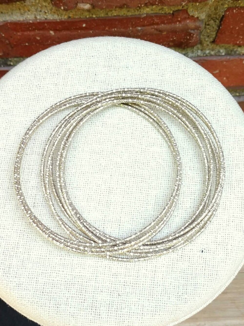 Textured intertwined silver bangles - Picture 1 of 4